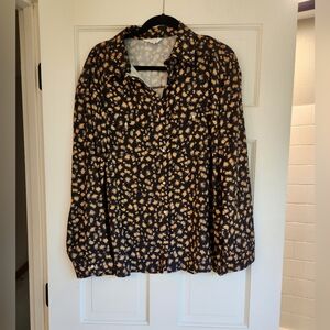 Ascot & Heart Pearl Snap Blouse